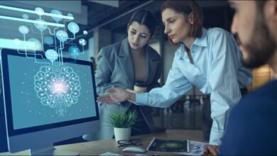 मानव चेतना का सौदागर