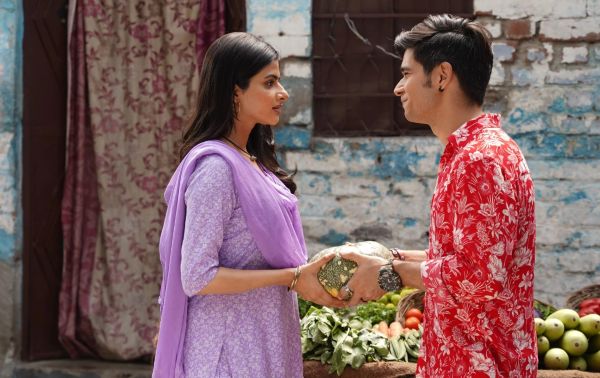 इन गलियों में